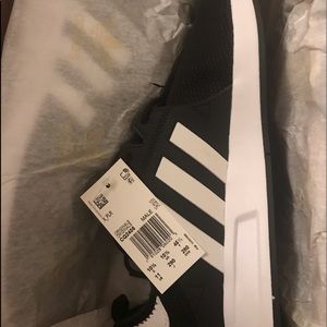 Adidas Men’s shoes size 11